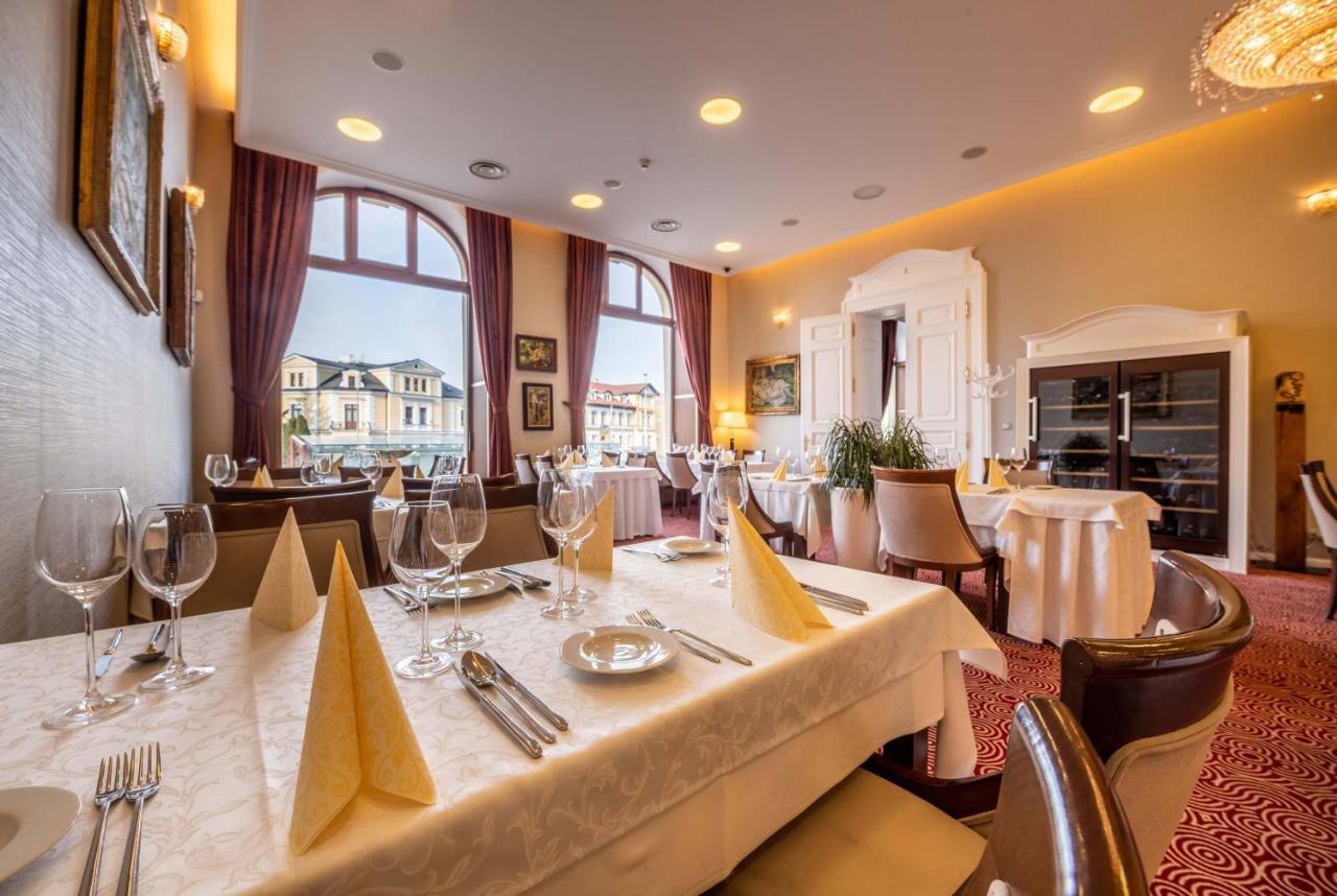 Hotel Elizabeth Trencin Bagian luar foto