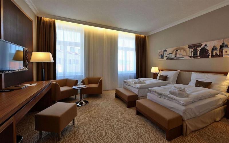 Hotel Elizabeth Trencin Bagian luar foto
